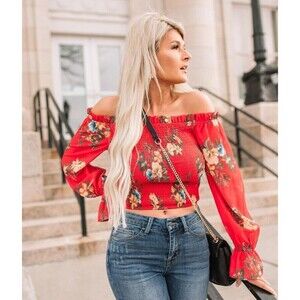 4 For $20 Flying Tomato Women’s Small Cropped Off The Shoulder Top In Red Multi